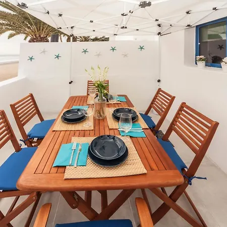 Luxury Sea Front Iii Appartement *