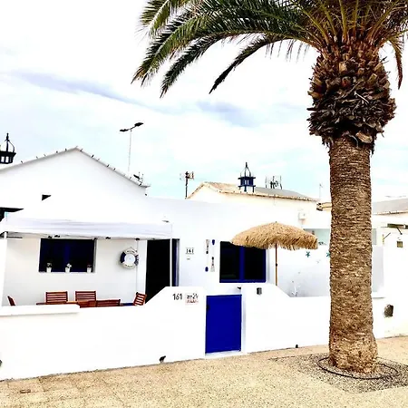 Appartement Luxury Sea Front Iii *